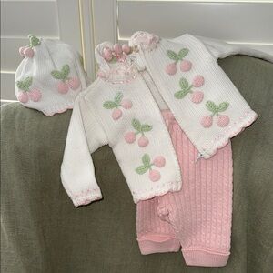 Hartstrings Baby White and Pink Knit Set